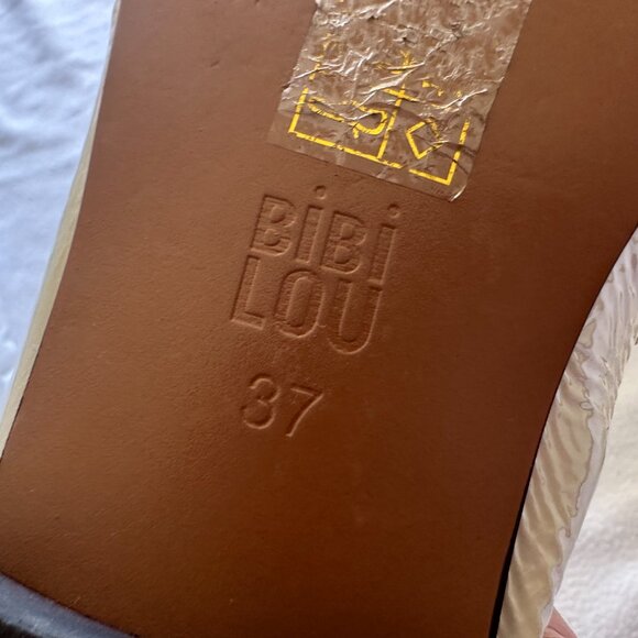 Anthropologie Bibi Lou Zagreb Patent Leather Gold Horsebit Loafers Cream 37 - Picture 7 of 14